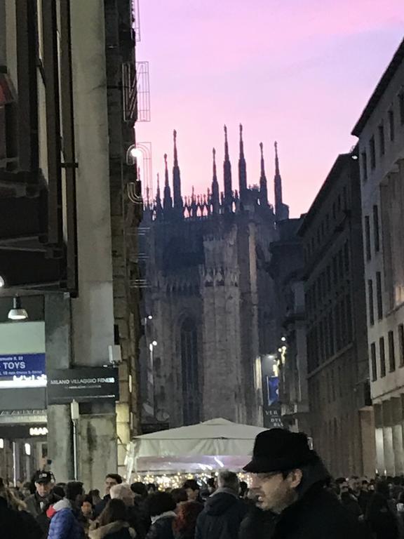 Kibilu - Via Falcone - City Centre - Duomo Милан Экстерьер фото